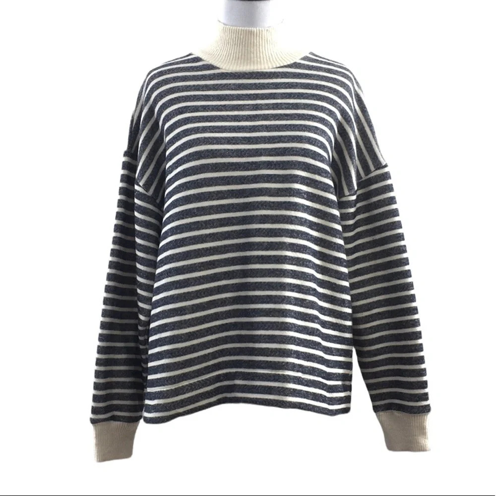 Zara Gray White Stripe Knit Turtleneck Sweater Womens Large Pullover Cropped